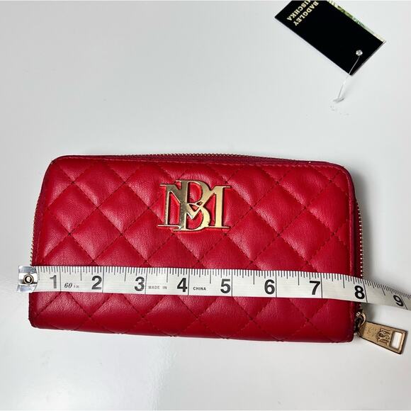 Mischka Madgley Red Zip Up Vegan Leather Wallet with Multiple Slots - Picture 5 of 15